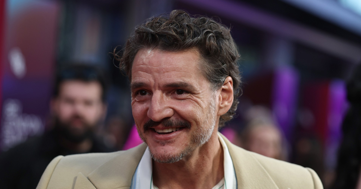 Pedro Pascal: Naučiti svirati violončelo bio mi je najteži zadatak u karijeri