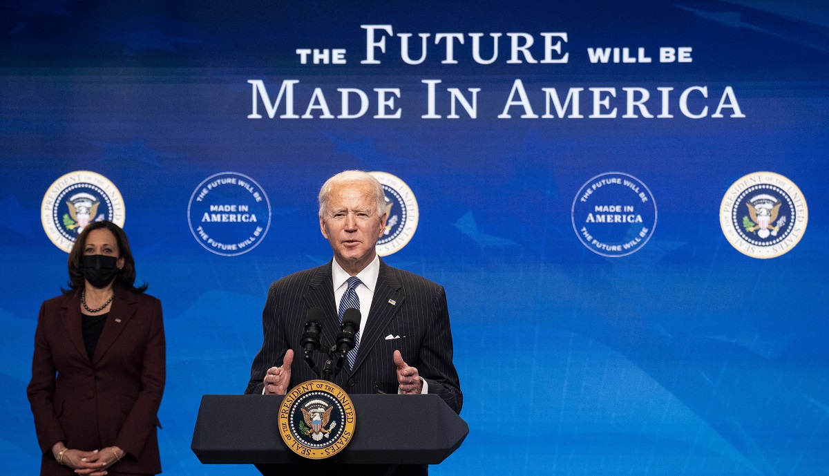 Biden postrožio pravila vladine politike "kupuj američko"