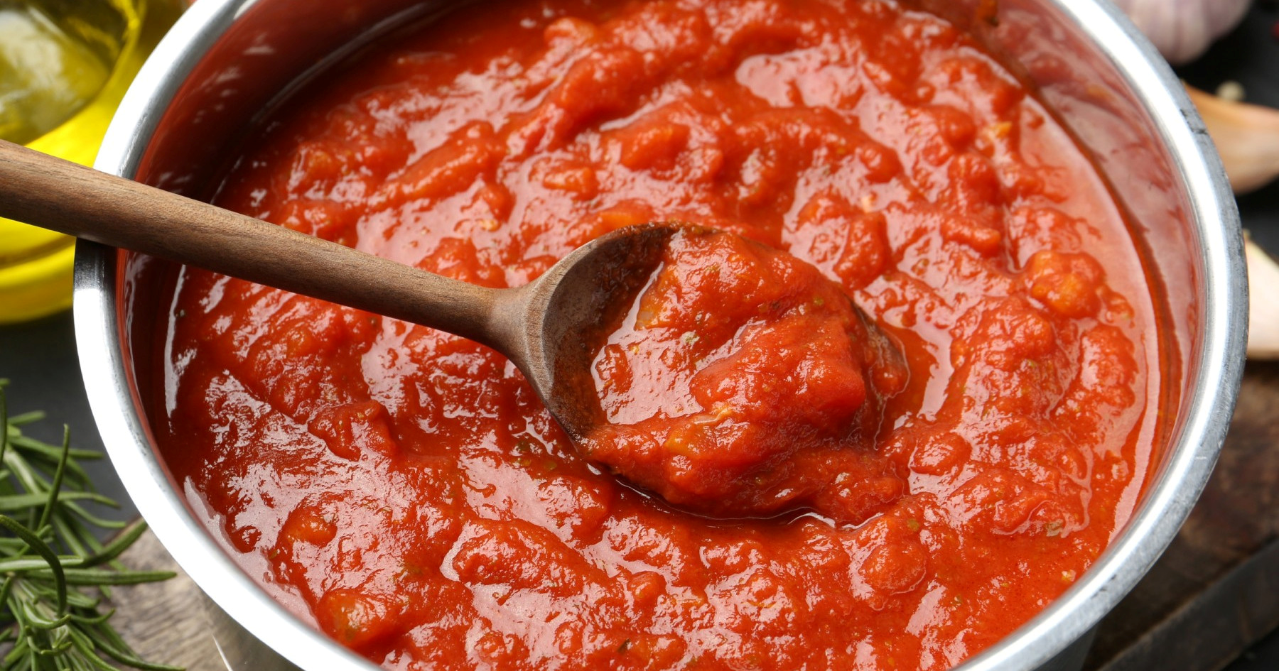 Talijani umak od rajčice zaslade bez dodavanja šećera, dodaju mu ovaj sastojak