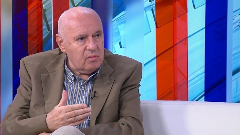 Puhovski: Thompson je '95. Čavoglave pjevao bez "Za dom spremni"