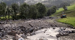 Dvoje mrtvih u odronu kamenja u Austriji