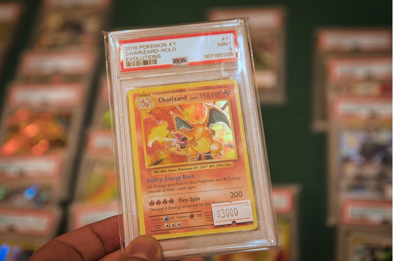 Diler u  Velikoj Britaniji klijentima opraštao dugove ako mu ukradu Pokémon karte