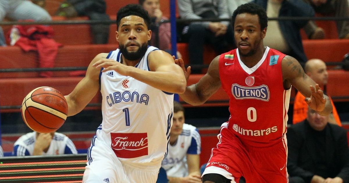 Cibona vratila američkog playmakera. Igrao je pod Tornjem prije četiri sezone