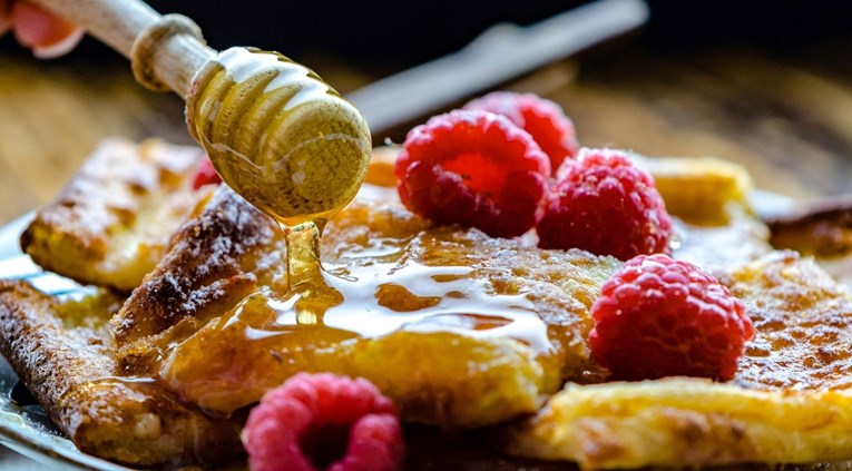 19 činjenica o medu, slatkom nektaru u kojem čovječanstvo uživa tisućljećima