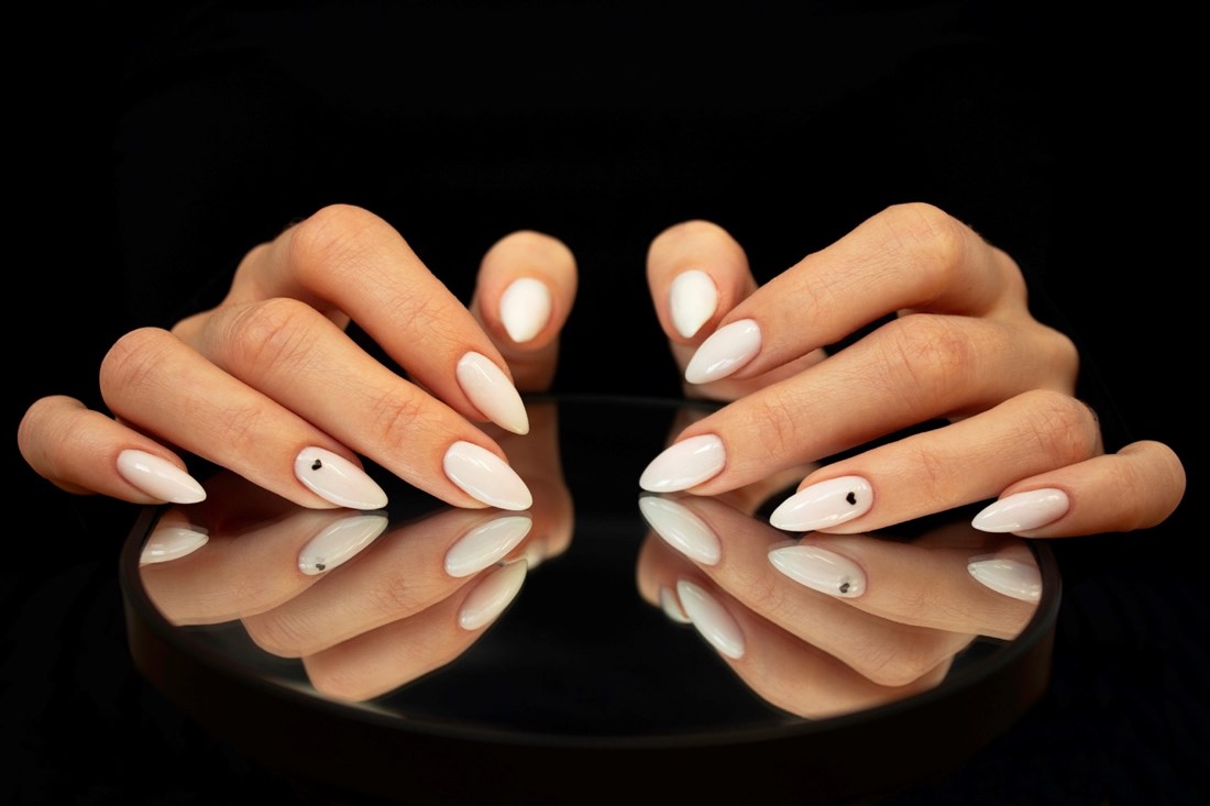 Pogledajte koje će manikure obilježiti ljeto 2025.