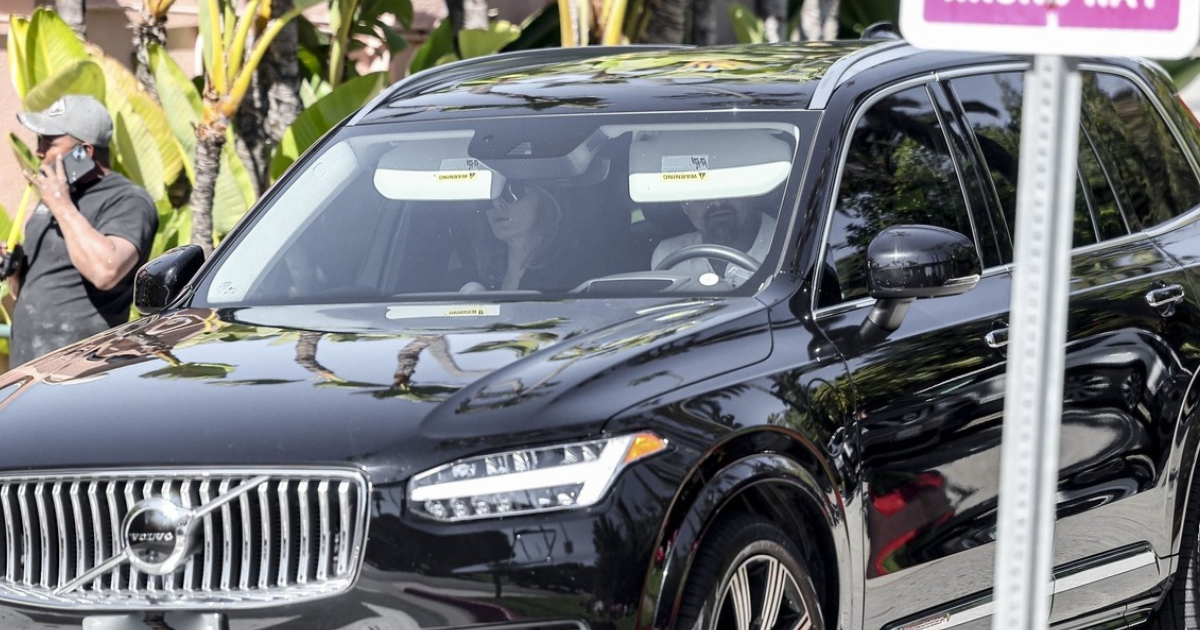 DiCaprio privukao pažnju u Los Angelesu, bio na ručku s modnom dizajnericom (52)