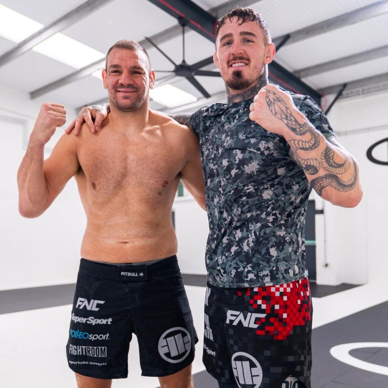 UFC prvak i Delija u FNC hlačicama: Uvijek je sjajno trenirati s mojim bratom
