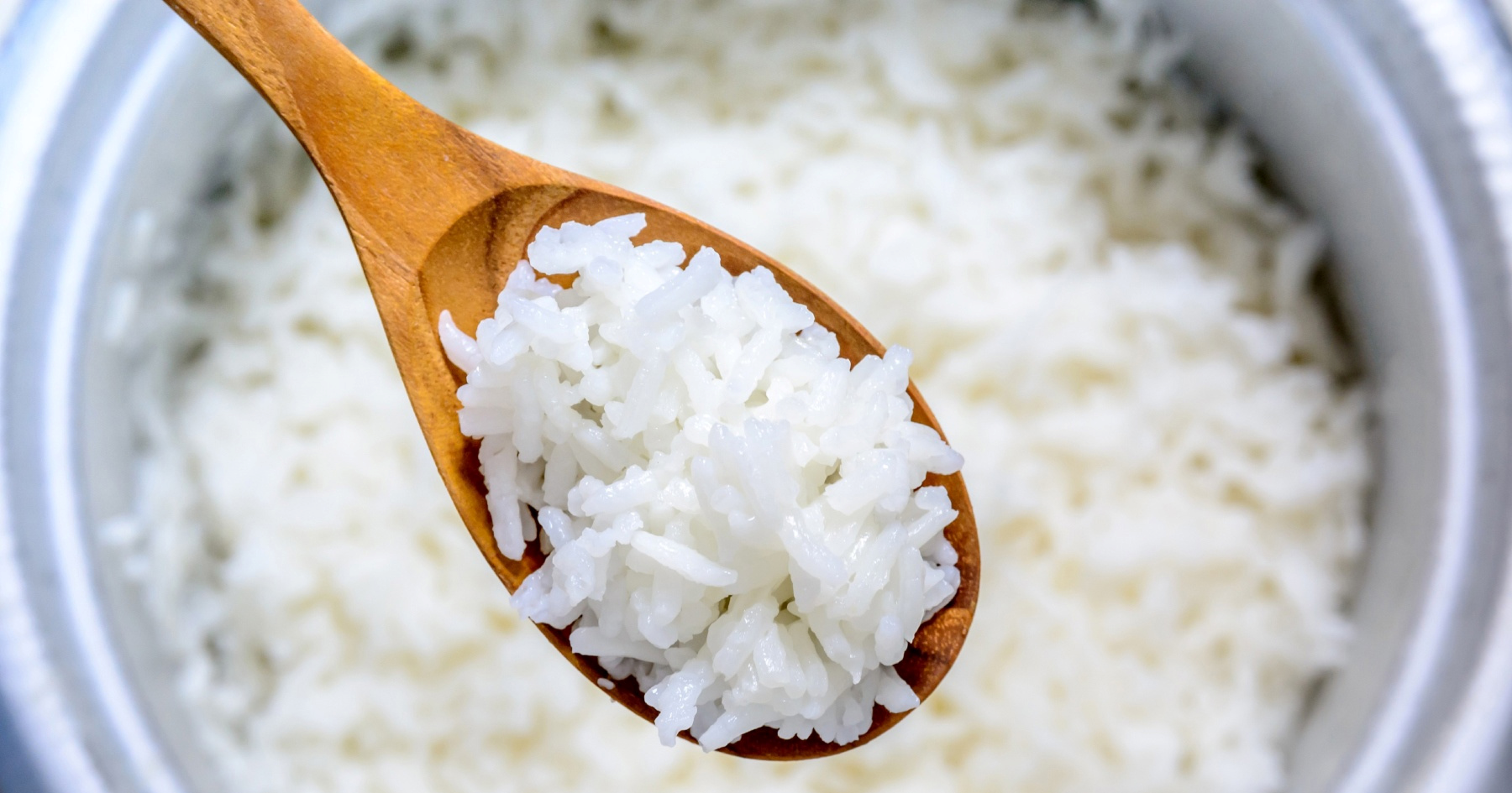 Nakon ovoga, rižu više nikada nećete kuhati u običnoj vodi