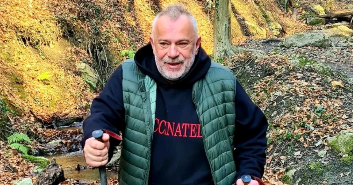 Šprajc pozirao sa svojom kujicom: Voljet će svog čovjeka čak i da je najveća pi*da
