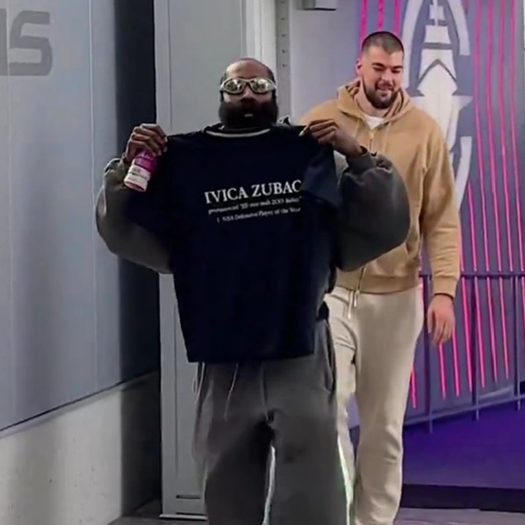 Evo zašto igrači LA Clippersa nose majice na kojima piše Ivica Zubac