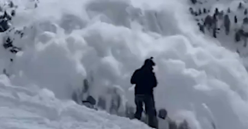 Tri osobe nestale u lavini na švicarskom skijalištu