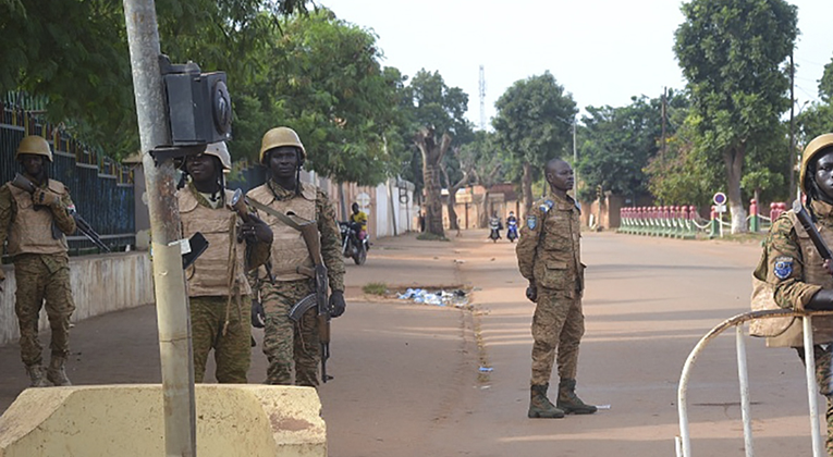 Napadnuta tri sela u Burkini Faso. Oko 170 ubijenih, među njima brojne žene i djeca