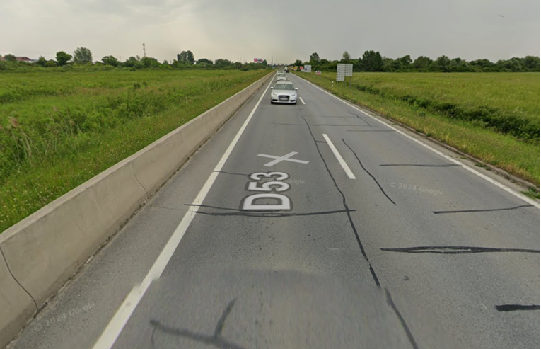 Nesreća u Slavonskom Brodu. Sudar tri vozila, dvoje ozlijeđenih