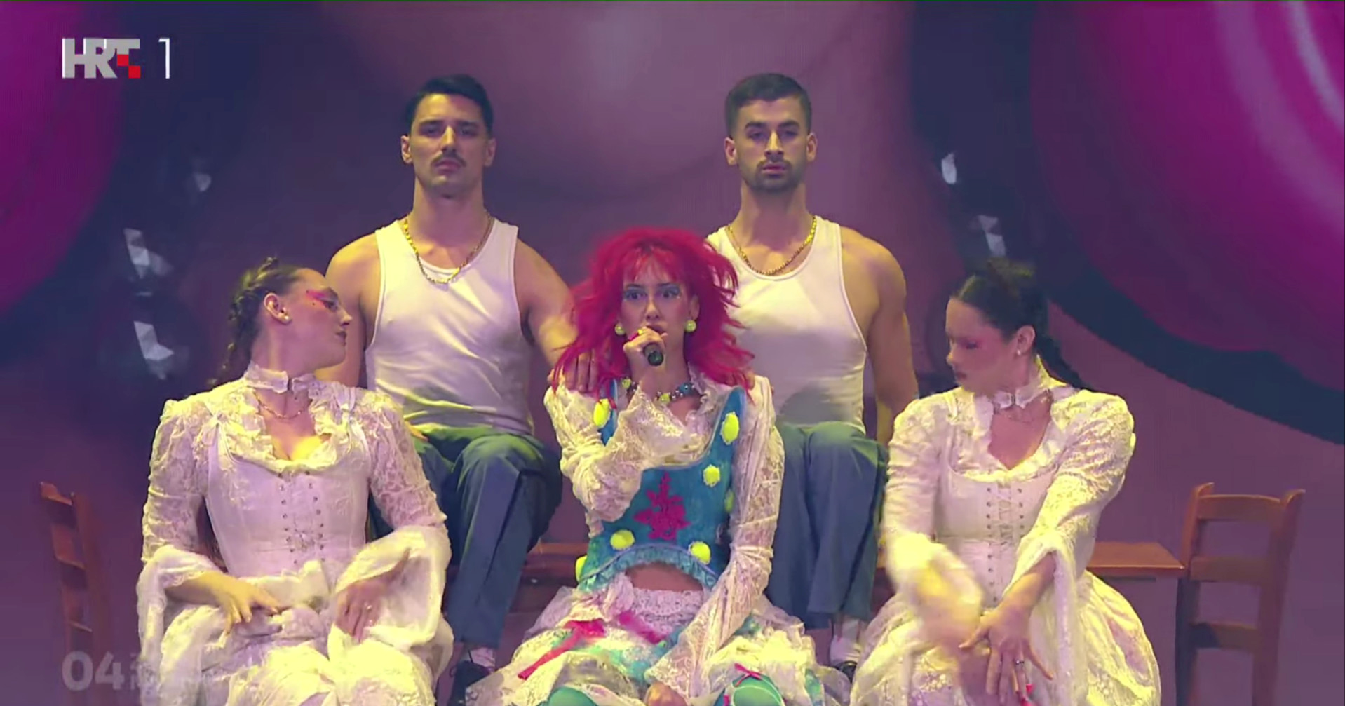 UŽIVO Zevin dobila ovacije dvorane čim je izašla, prije Dore se razboljela