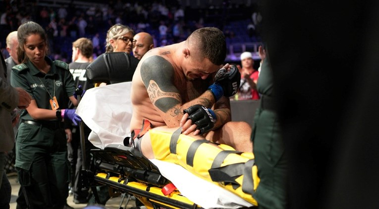 UFC borba večeri trajala 16 sekundi. Protivnici kasnije popili pivo u bolnici