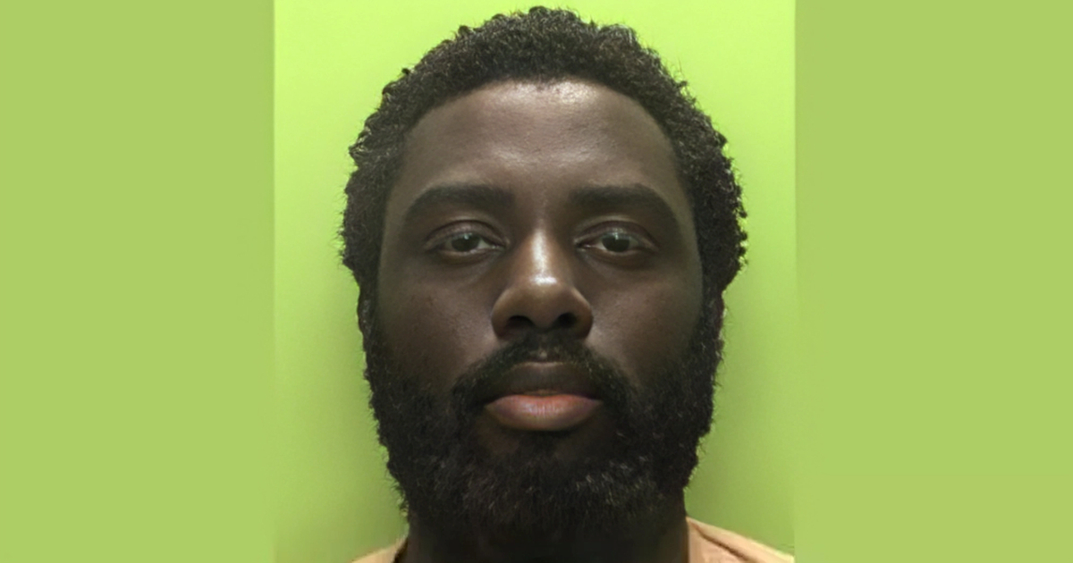 Studentica skočila s balkona da pobjegne napadaču u Britaniji. Kasnije ubio 3 ljudi