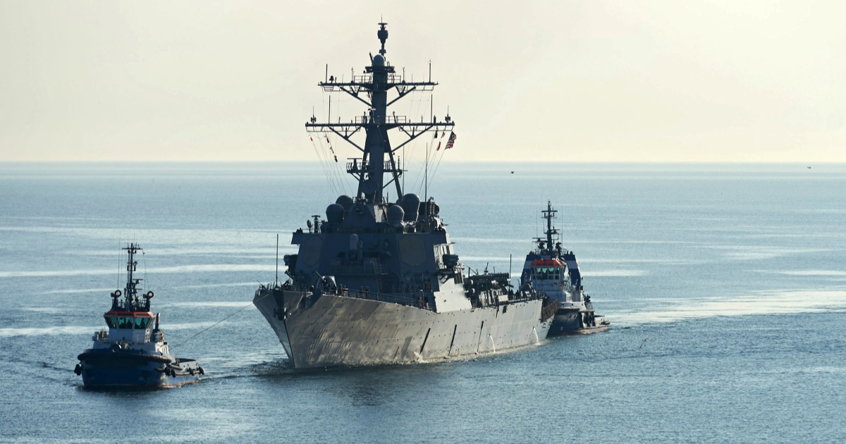 Sudar dva broda američke ratne mornarice kod  Južne Amerike