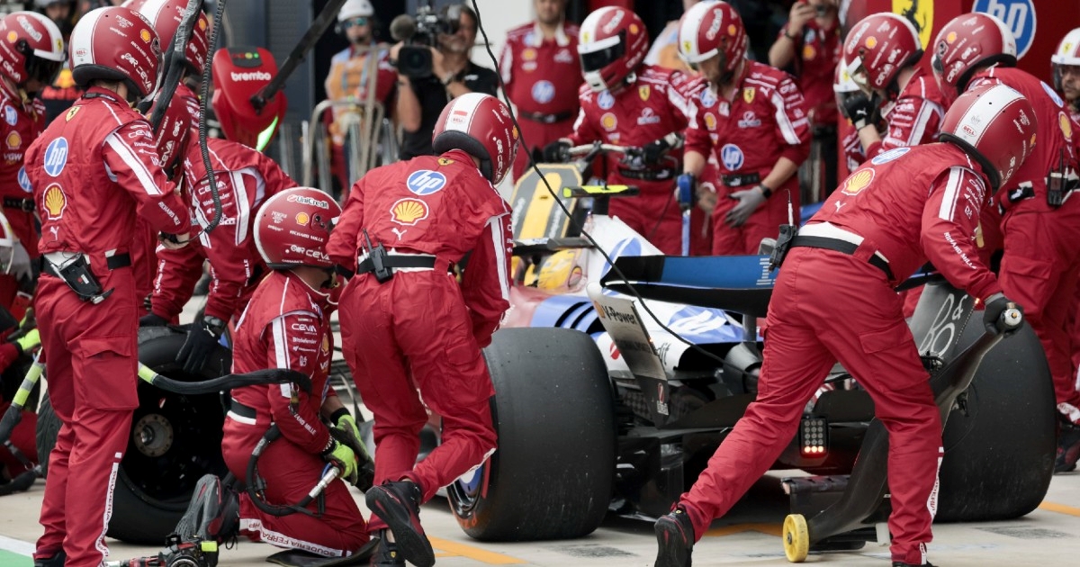 Ferrari u rasulu: "Još jedna noćna mora, sve se više sramote"