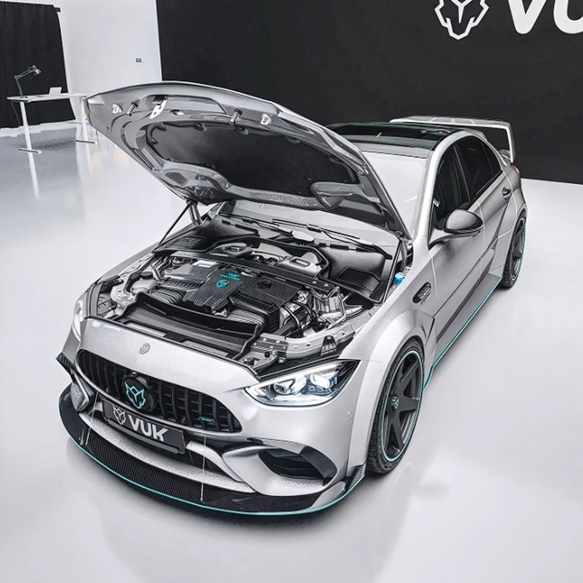 FOTO Mercedes-AMG C63 napokon je dobio V8 motor koji zaslužuje