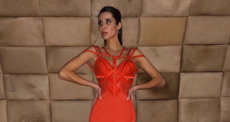 Miss Hrvatske pozirala u provokativnoj haljini, odmah se javila Tina Vukov