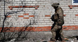 Ruski vojnik u Ukrajini ubio šestoricu suboraca. U tijeku je potraga