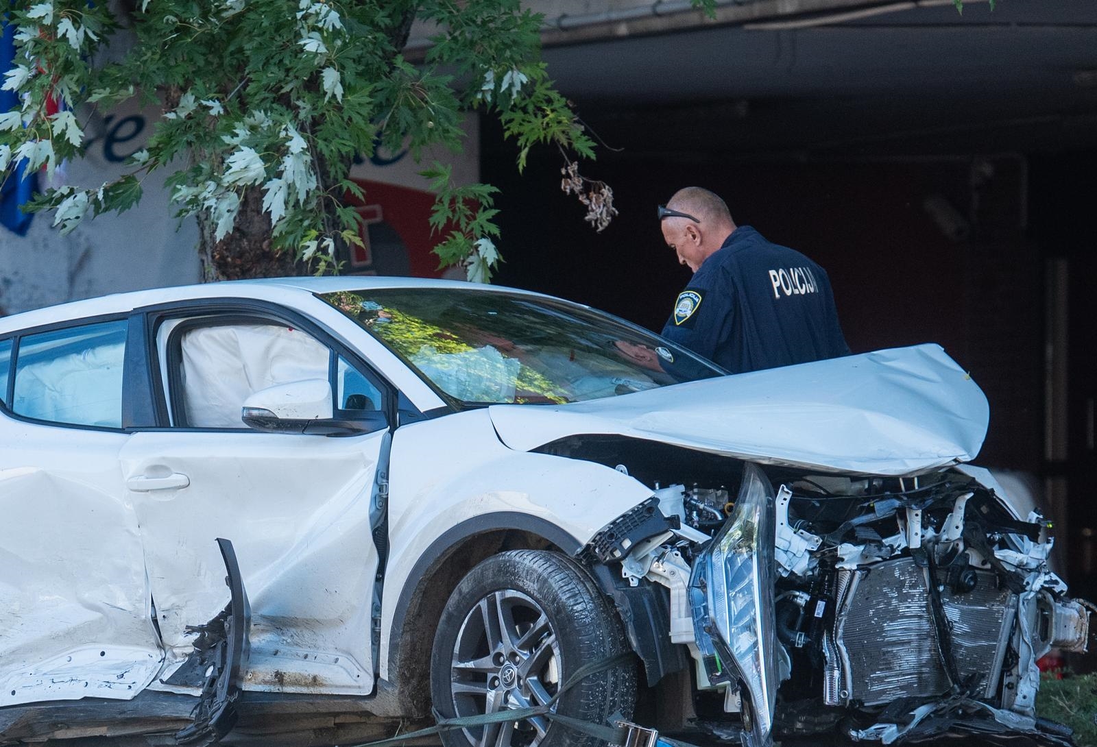 U Zagrebu se sudarila tri auta, jedna osoba ozlijeđena