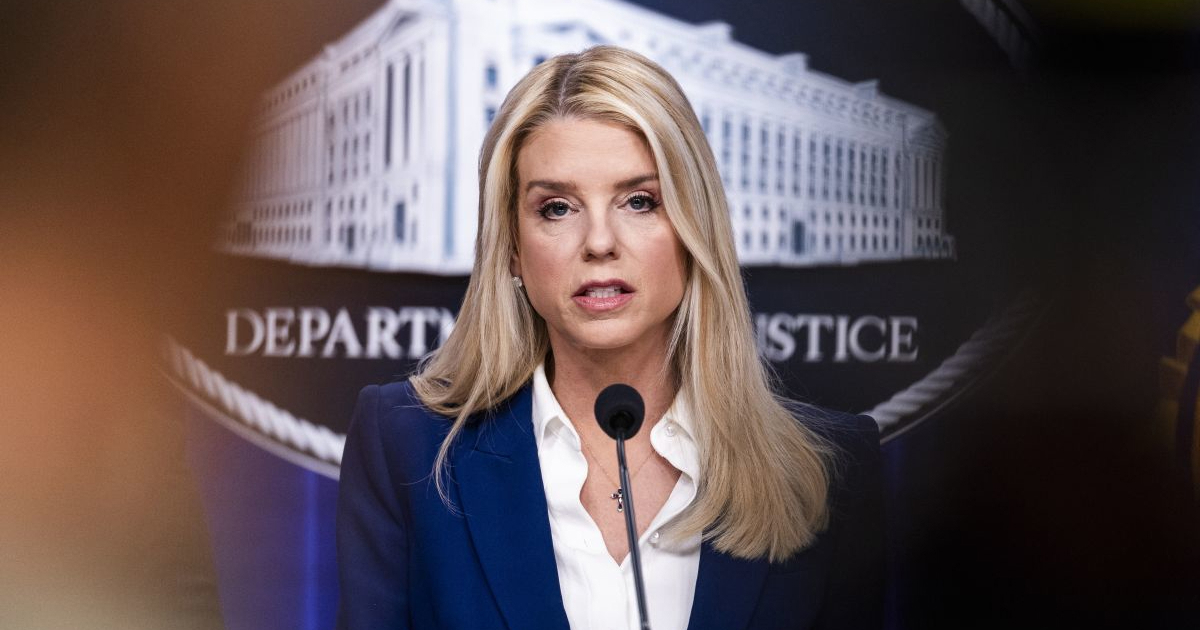 Pam Bondi: Ghislaine Maxwell bi trebala umrijeti u zatvoru