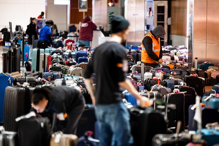Stotine letova otkazano zbog američke akcije u Venezueli