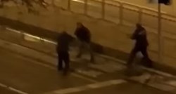 Muškarac u Budimpešti izbo 3 policajca, jedan mrtav