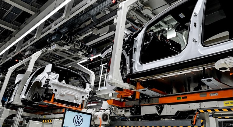 Volkswagen privremeno odustao od gradnje tvornica u istočnoj Europi