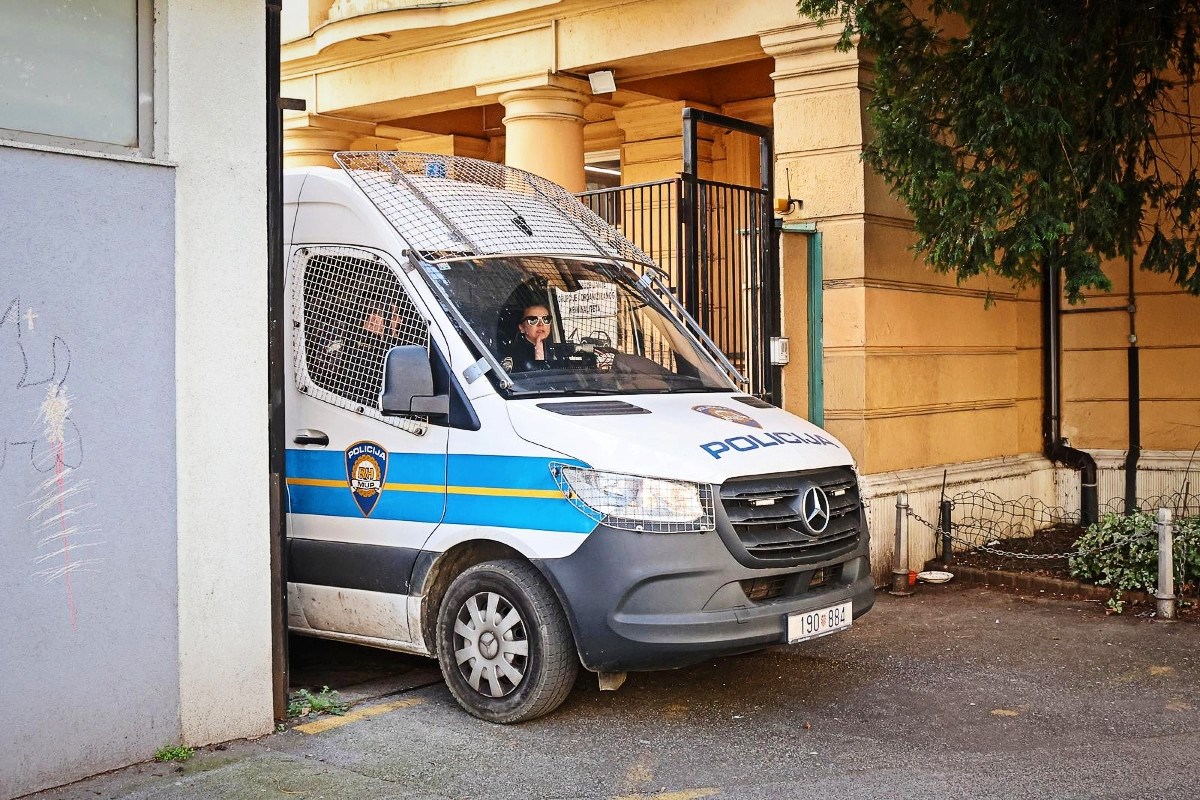 Akcija Uskoka i u Vinkovcima. Uhićeni policajci zbog korupcije