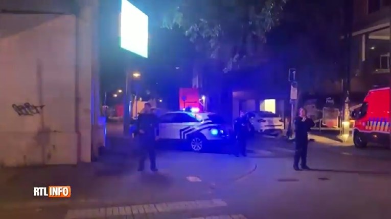 Teroristički napad u Bruxellesu, ubijen je policajac. Napadač vikao "Allahu Akbar"