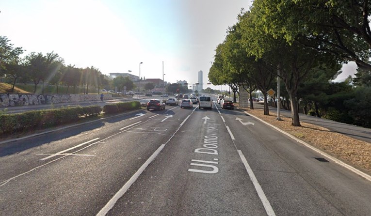 Motorist poginuo u Splitu, zabio se u stablo velikom brzinom. Traže se svjedoci