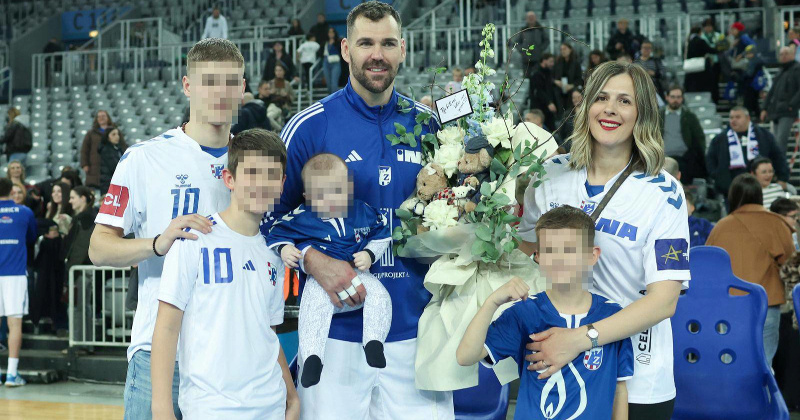 Jakov Gojun završio karijeru, na svečanoj ceremoniji podržali ga supruga i sinovi