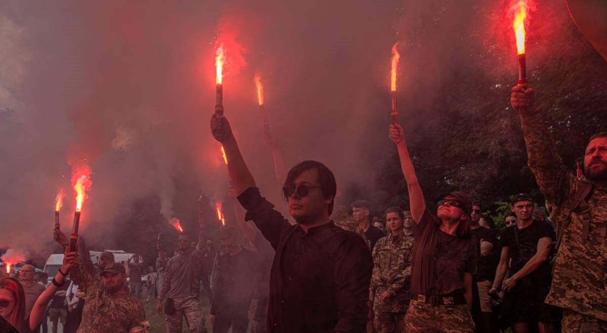 Borio se za Ukrajinu od Majdana, nedavno ga ubili Rusi. Tisuće mu odale počast
