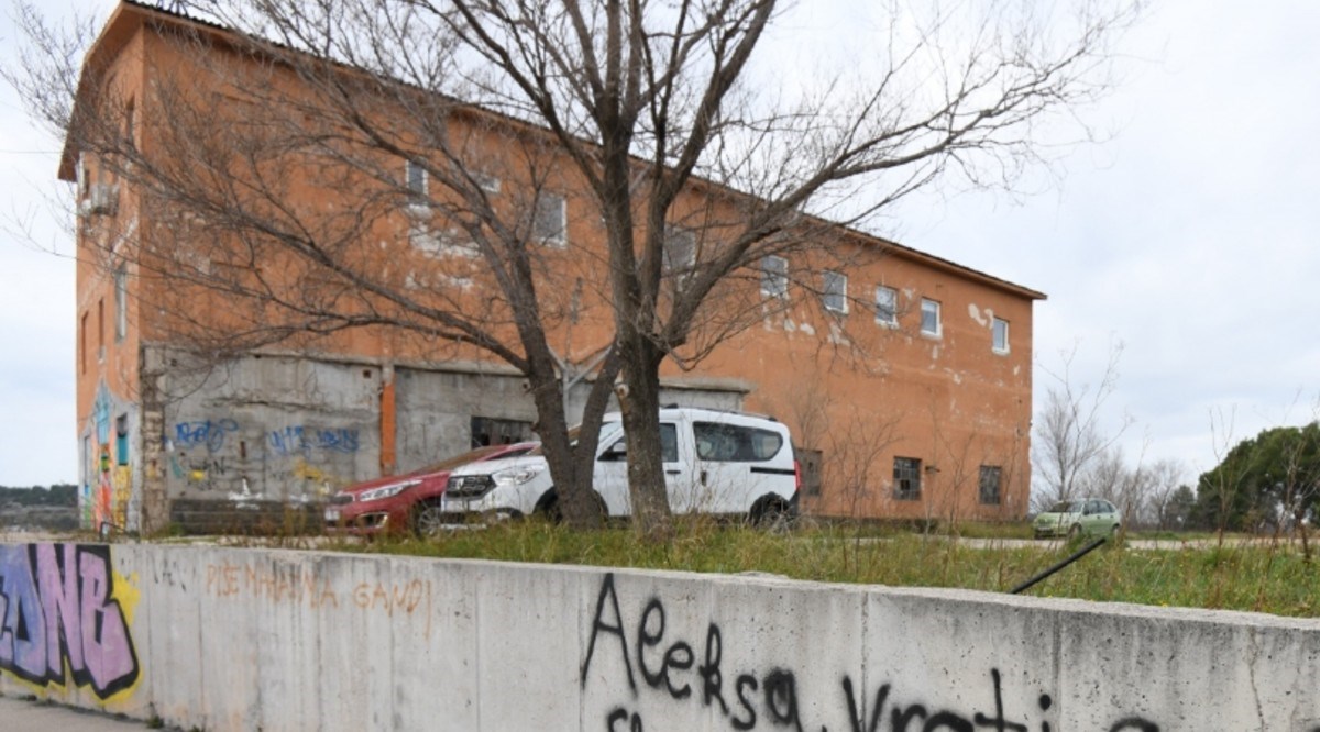 Grafit u Šibeniku nasmijat će sve ljubitelje filma Kako je počeo rat na mom otoku