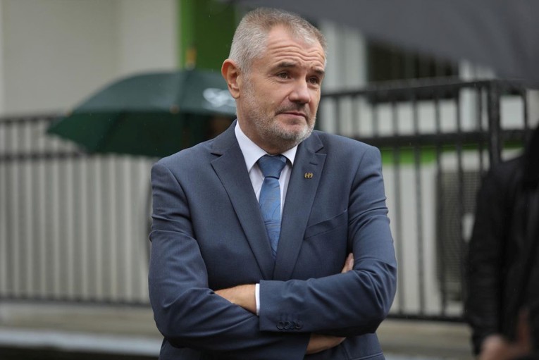 Predstavnik mađarske manjine:  Podsjeća me to na izbore u Hrvatskoj 3. siječnja 2000.