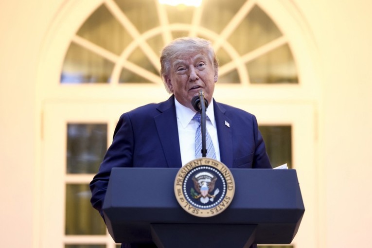 Trump zabranio ulazak CNN-u, MS NOW-u i Politicu. Podnijet će tužbu