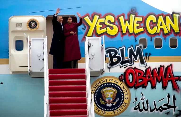 Ovo je fotomontaža Baracka i Michelle Obame koju je objavio Trump