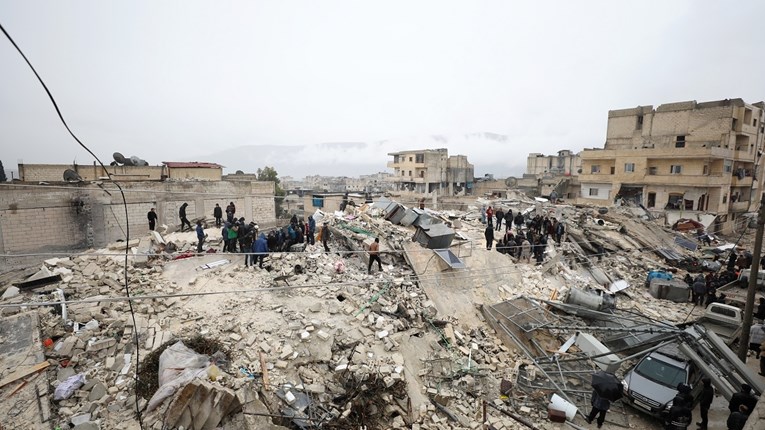 Katastrofalno stanje u Siriji: "Djeca su mi pod ruševinama, nema ih tko spasiti"