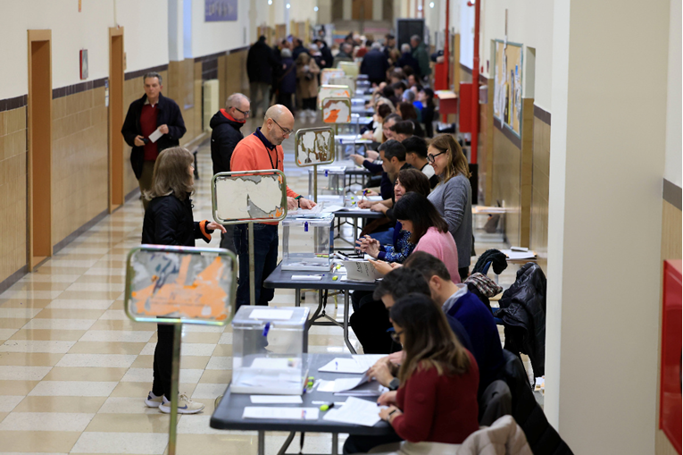 Desnica jača u Španjolskoj. Konzervativci pobijedili u Aragonu