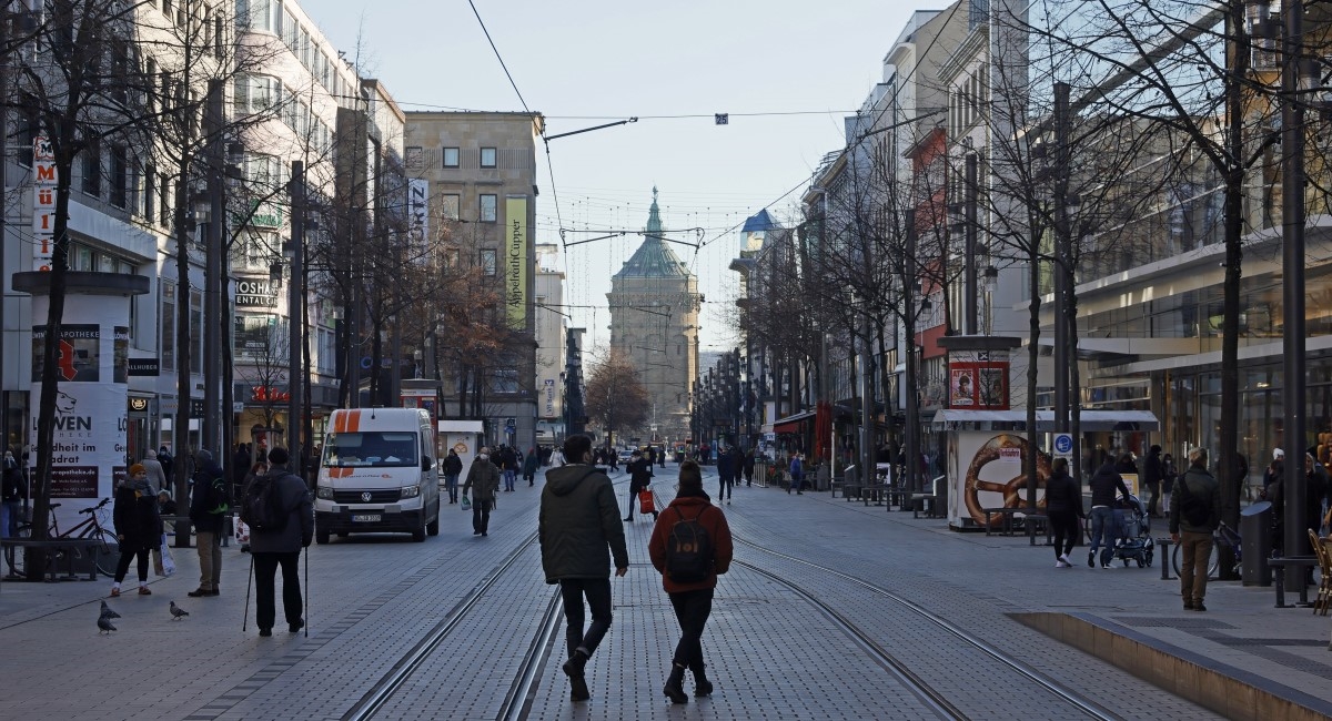 Europske zemlje uvode nove mjere zbog omikrona. Ovo je pregled po državama