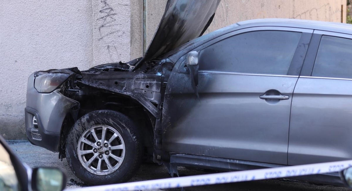 FOTO Tijekom noći u Splitu izgorio auto državnog inspektora