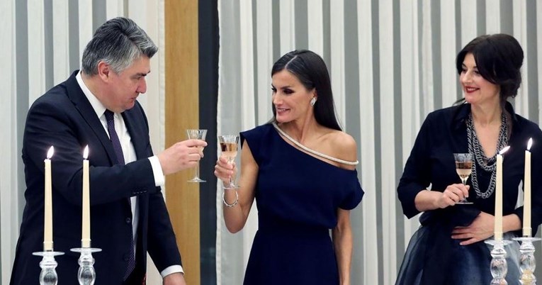 Kraljica Letizia odvažnom haljinom privukla pažnju na gala večeri na Pantovčaku