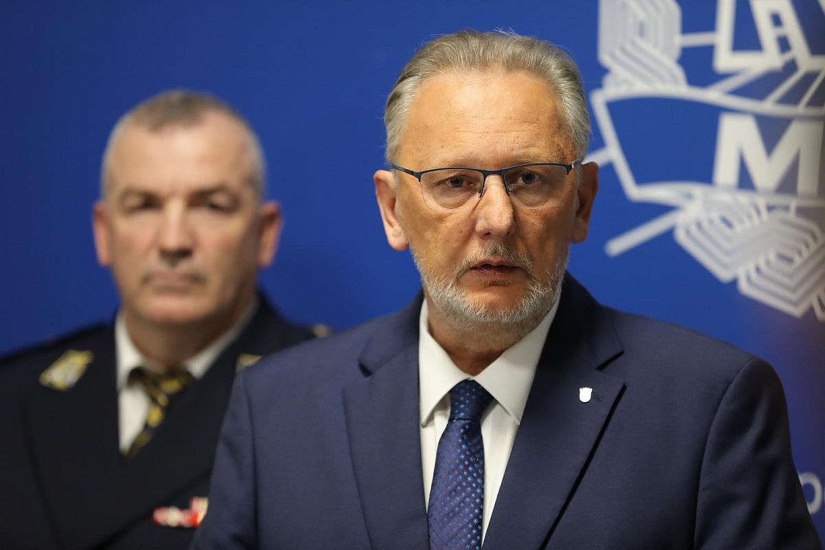 Božinović uputio čestitku: Policija je tijekom rata pokazala sposobnost