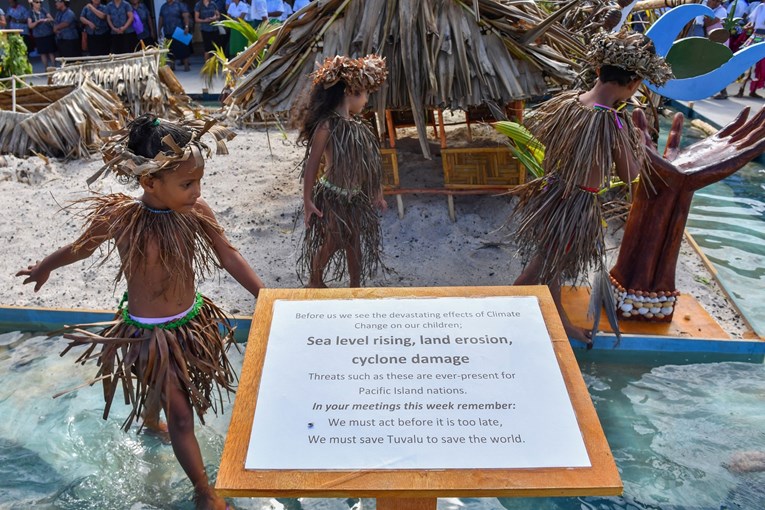 Tuvalu polako nestaje pod morem, ali planira preživjeti kao nacija i bez teritorija