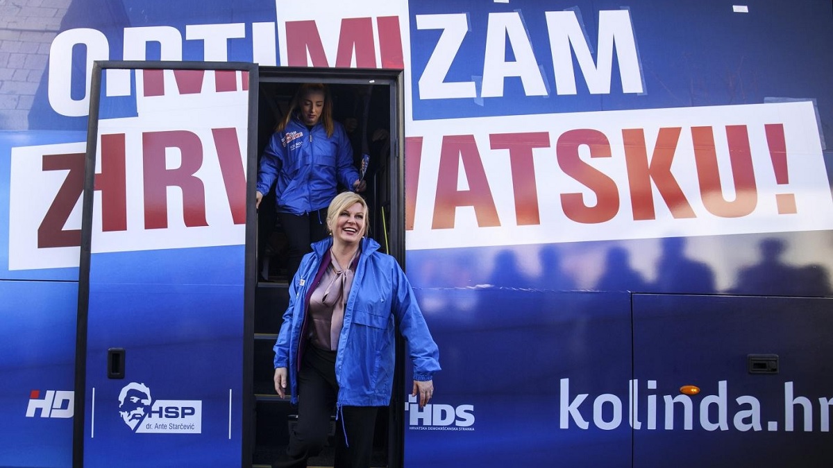 Kolinda u Sinju napala Škoru: Gdje je bio dok je grmjelo? Tamburao je po Americi