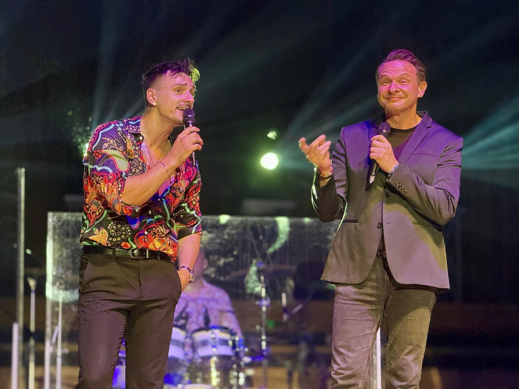 VIDEO Adi Šoše održao peti koncert u Lisinskom, gost mu bio Enis Bešlagić