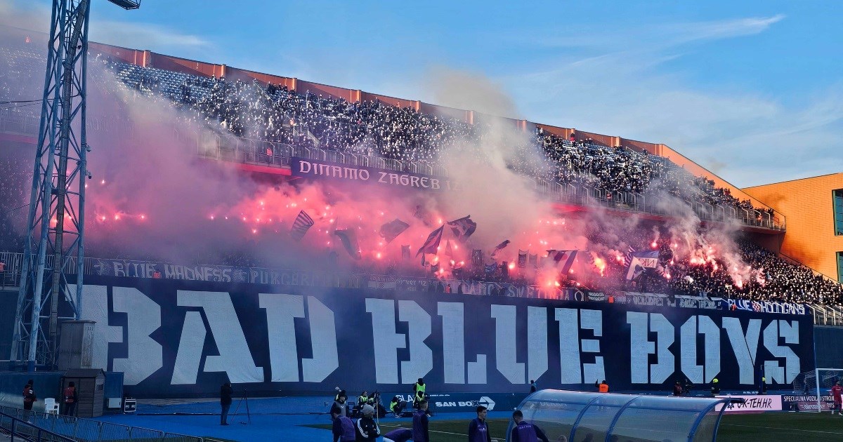 Bad Blue Boysi bakljama zamalo pogodili Nevistića i nakratko prekinuli derbi