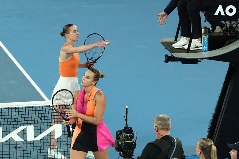 Sabalenka pomela Svitolinu za finale. AO: Nema rukovanja Bjeloruskinje i Ukrajinke